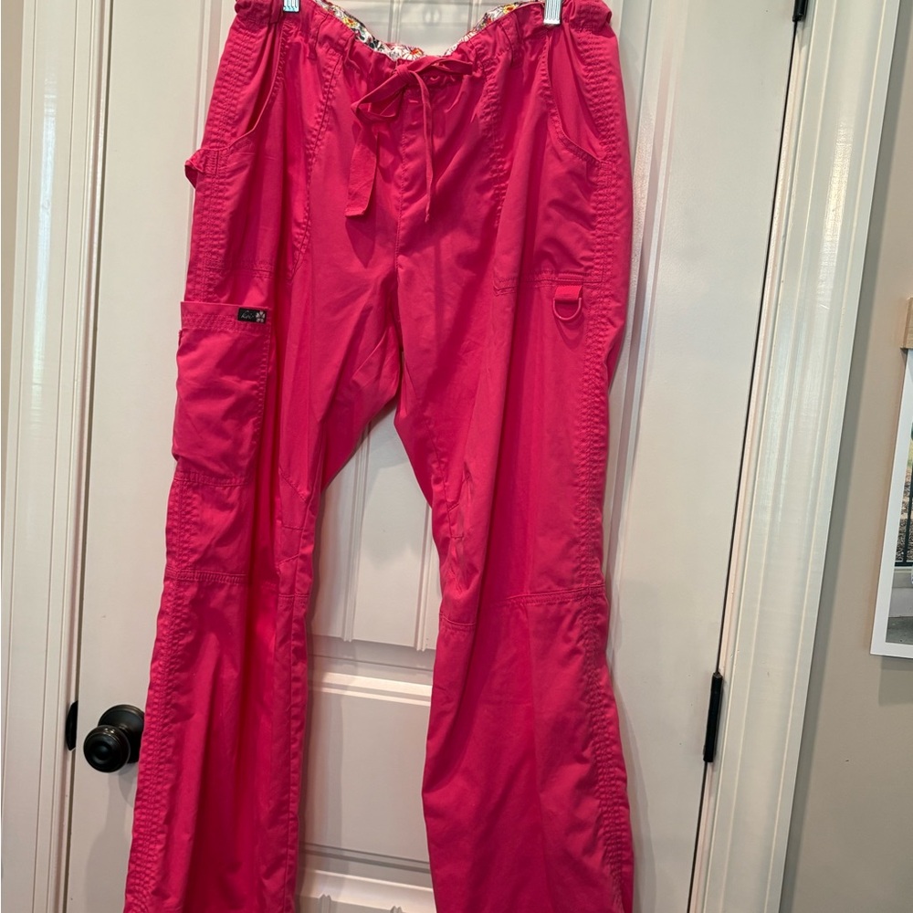 New! Koi Women's Scrub Pants in Pink